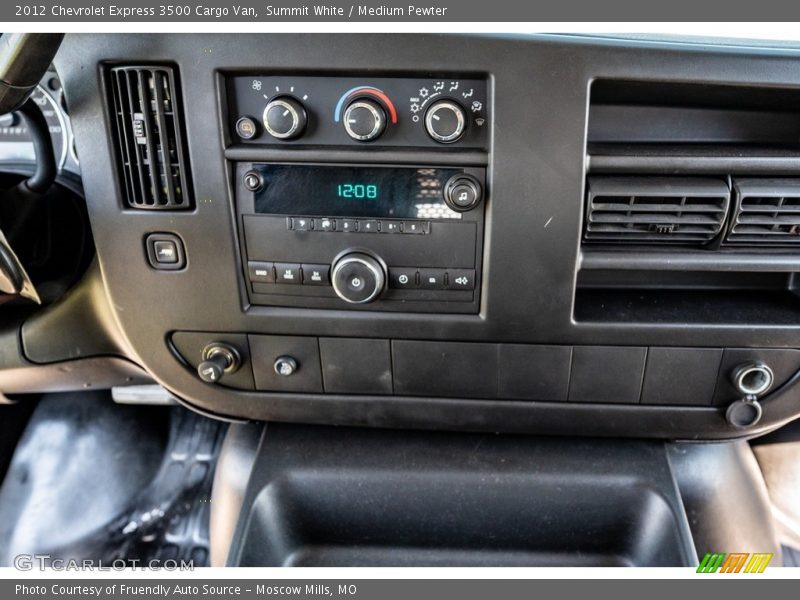 Controls of 2012 Express 3500 Cargo Van