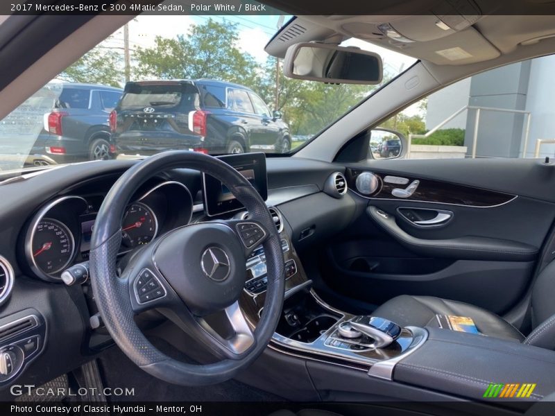 Polar White / Black 2017 Mercedes-Benz C 300 4Matic Sedan