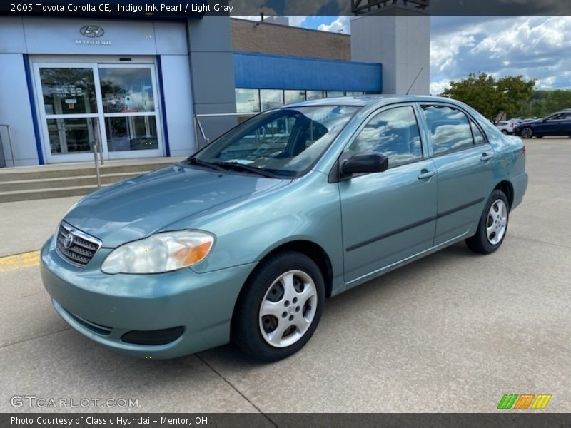 Indigo Ink Pearl / Light Gray 2005 Toyota Corolla CE