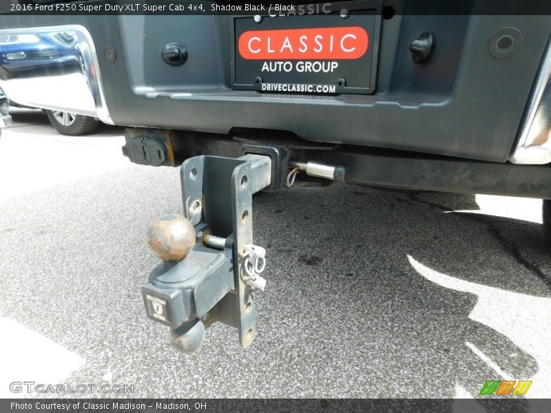 Shadow Black / Black 2016 Ford F250 Super Duty XLT Super Cab 4x4