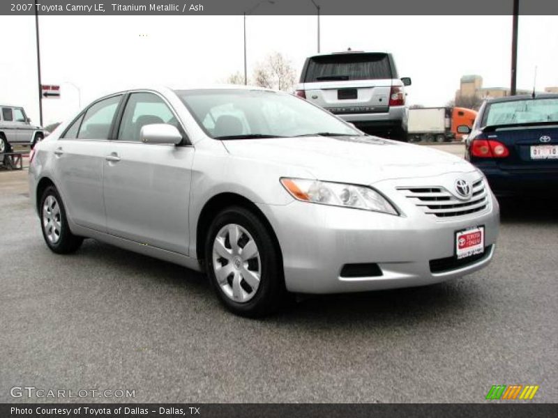 Titanium Metallic / Ash 2007 Toyota Camry LE