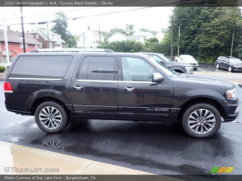  2015 Navigator L 4x4 Tuxedo Black Metallic
