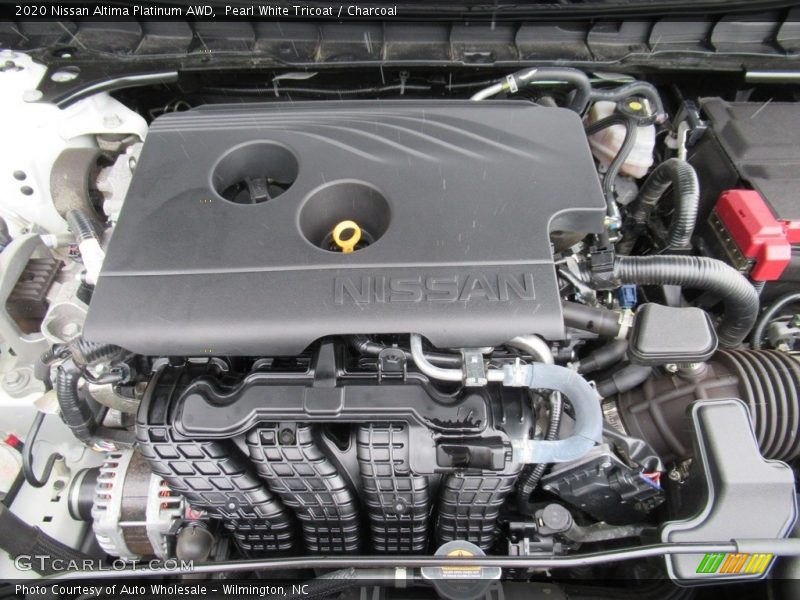 Pearl White Tricoat / Charcoal 2020 Nissan Altima Platinum AWD