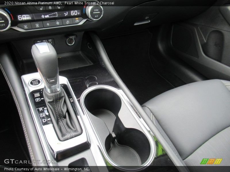 Pearl White Tricoat / Charcoal 2020 Nissan Altima Platinum AWD