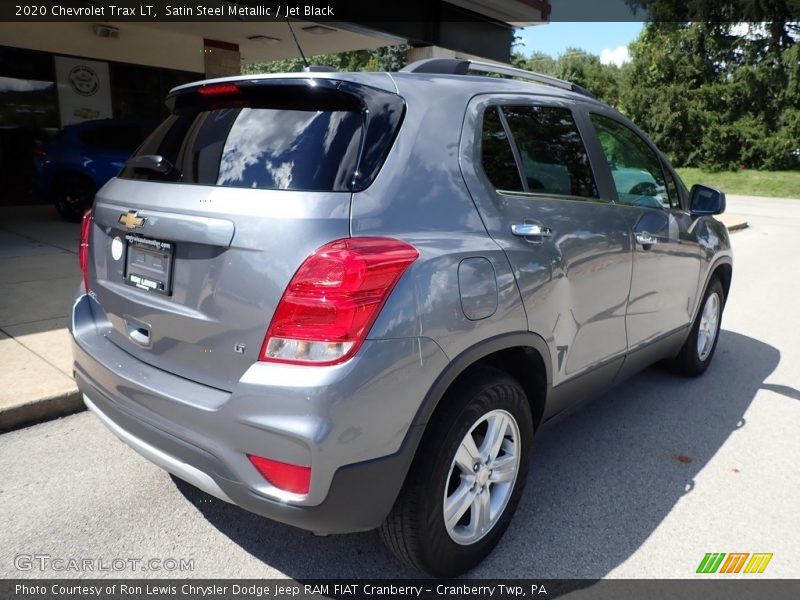 Satin Steel Metallic / Jet Black 2020 Chevrolet Trax LT