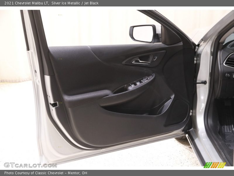 Silver Ice Metallic / Jet Black 2021 Chevrolet Malibu LT