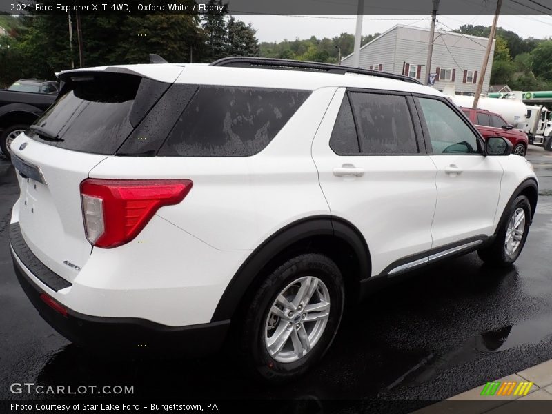 Oxford White / Ebony 2021 Ford Explorer XLT 4WD