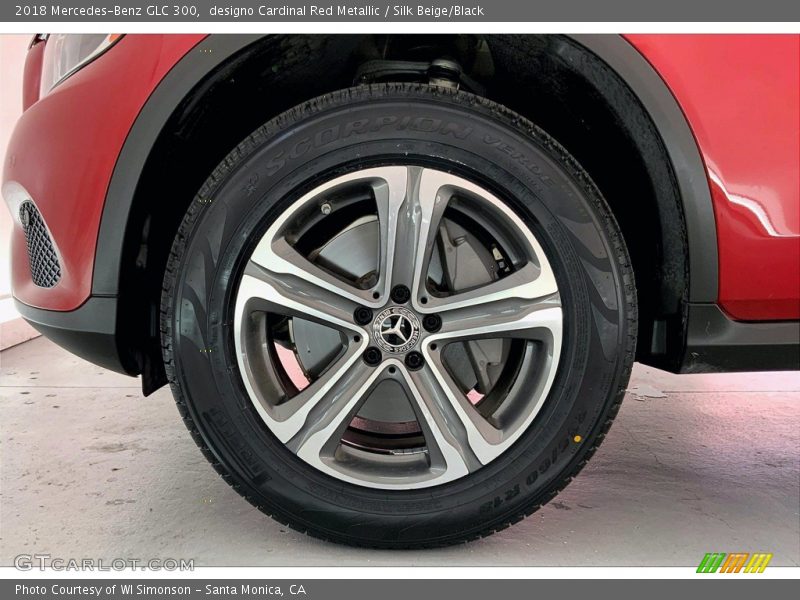designo Cardinal Red Metallic / Silk Beige/Black 2018 Mercedes-Benz GLC 300