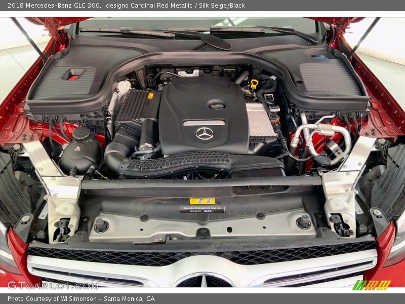 designo Cardinal Red Metallic / Silk Beige/Black 2018 Mercedes-Benz GLC 300