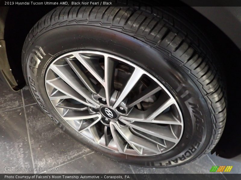 Black Noir Pearl / Black 2019 Hyundai Tucson Ultimate AWD
