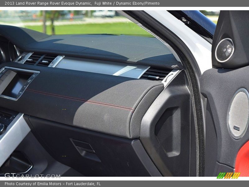 Fuji White / Dynamic Ebony/Pimento 2013 Land Rover Range Rover Evoque Dynamic
