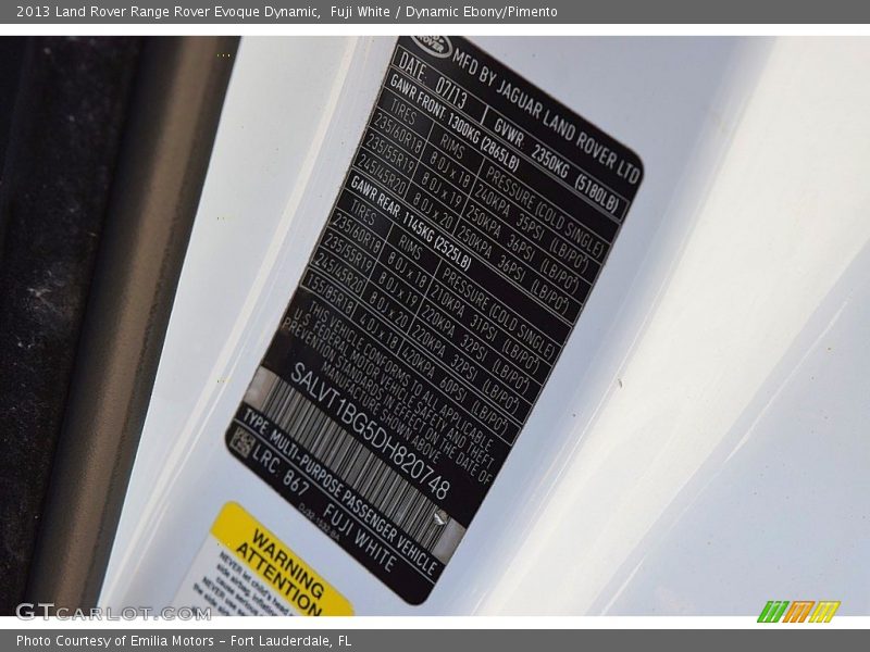 Fuji White / Dynamic Ebony/Pimento 2013 Land Rover Range Rover Evoque Dynamic