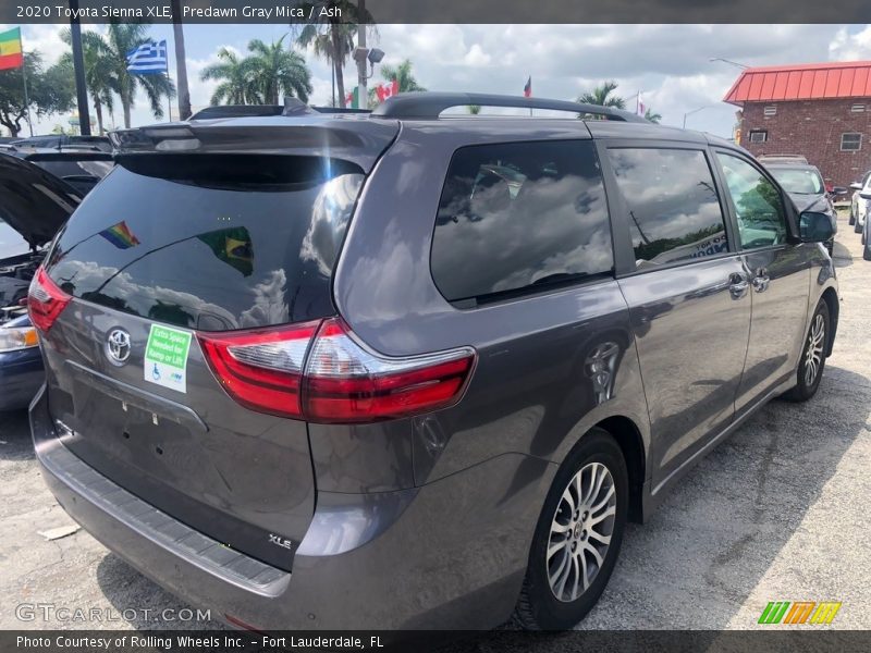 Predawn Gray Mica / Ash 2020 Toyota Sienna XLE