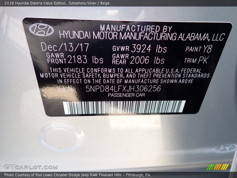 Symphony Silver / Beige 2018 Hyundai Elantra Value Edition