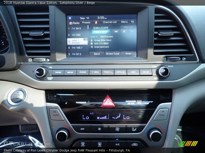 Symphony Silver / Beige 2018 Hyundai Elantra Value Edition