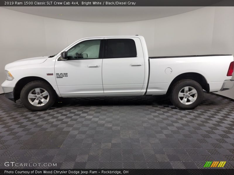 Bright White / Black/Diesel Gray 2019 Ram 1500 Classic SLT Crew Cab 4x4