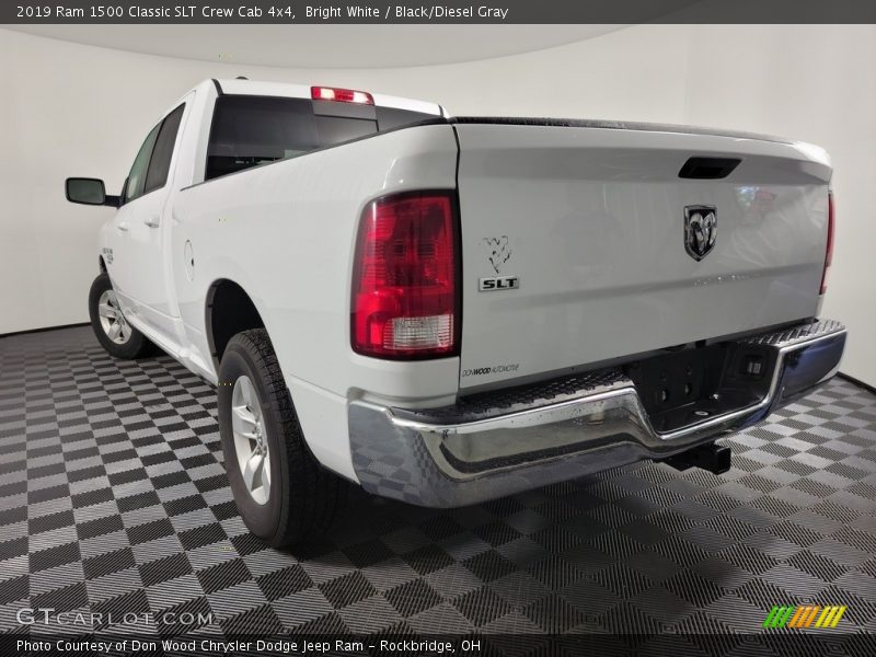 Bright White / Black/Diesel Gray 2019 Ram 1500 Classic SLT Crew Cab 4x4