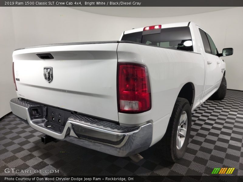Bright White / Black/Diesel Gray 2019 Ram 1500 Classic SLT Crew Cab 4x4