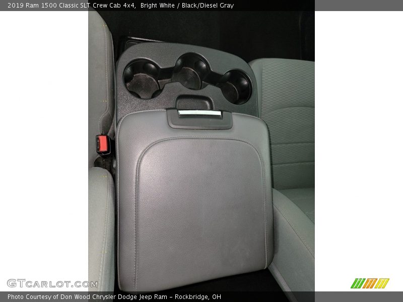 Bright White / Black/Diesel Gray 2019 Ram 1500 Classic SLT Crew Cab 4x4
