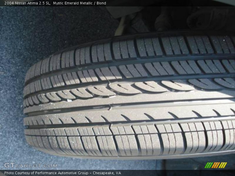 Mystic Emerald Metallic / Blond 2004 Nissan Altima 2.5 SL