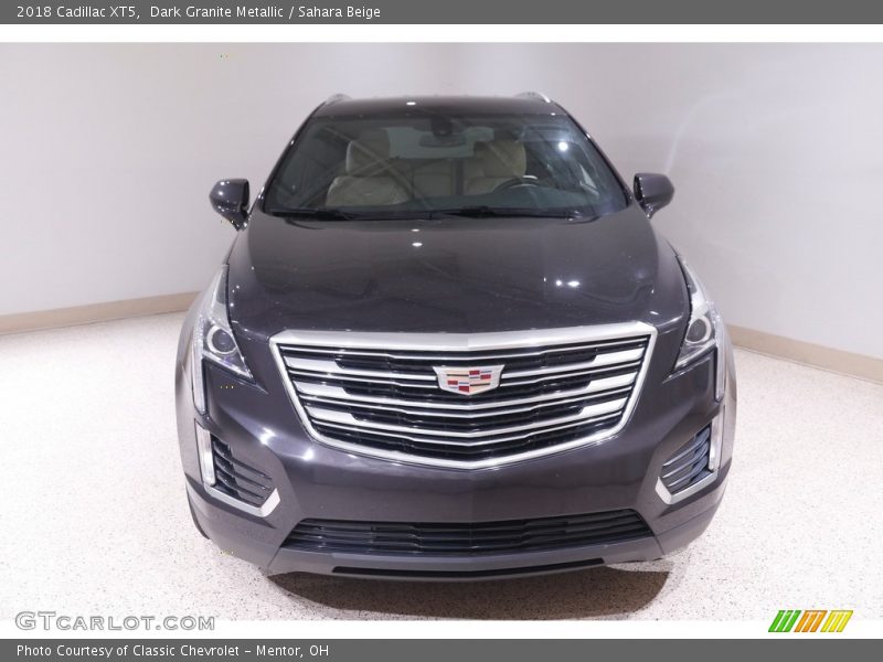 Dark Granite Metallic / Sahara Beige 2018 Cadillac XT5