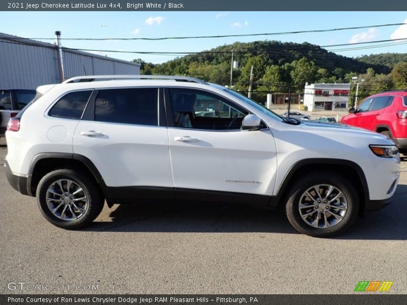 Bright White / Black 2021 Jeep Cherokee Latitude Lux 4x4