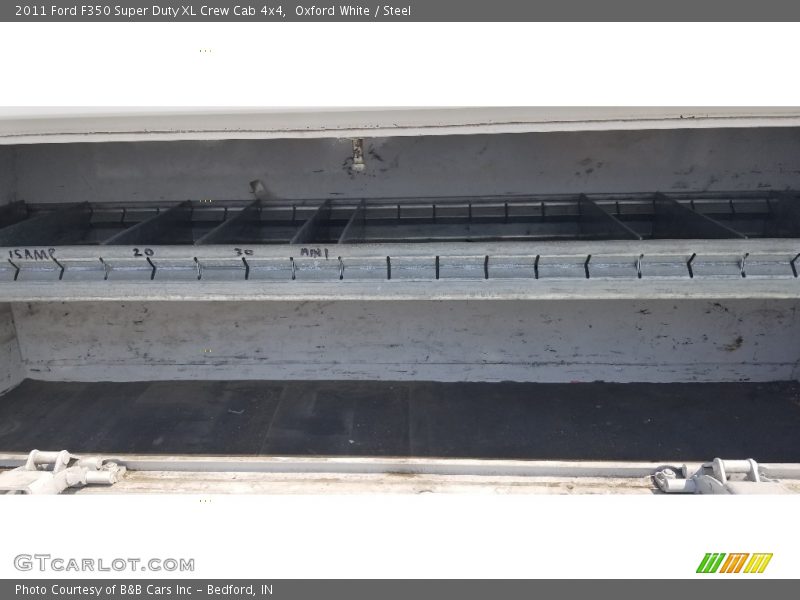 Oxford White / Steel 2011 Ford F350 Super Duty XL Crew Cab 4x4
