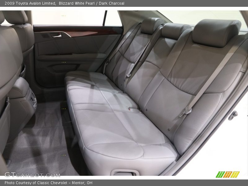 Blizzard White Pearl / Dark Charcoal 2009 Toyota Avalon Limited