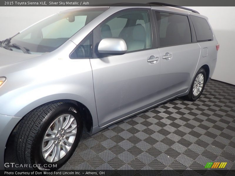 Silver Sky Metallic / Ash 2015 Toyota Sienna XLE