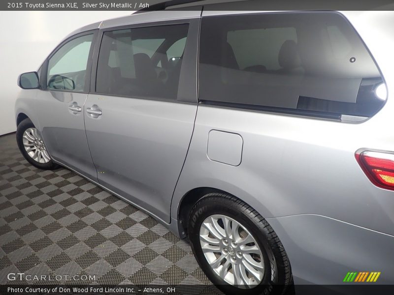 Silver Sky Metallic / Ash 2015 Toyota Sienna XLE