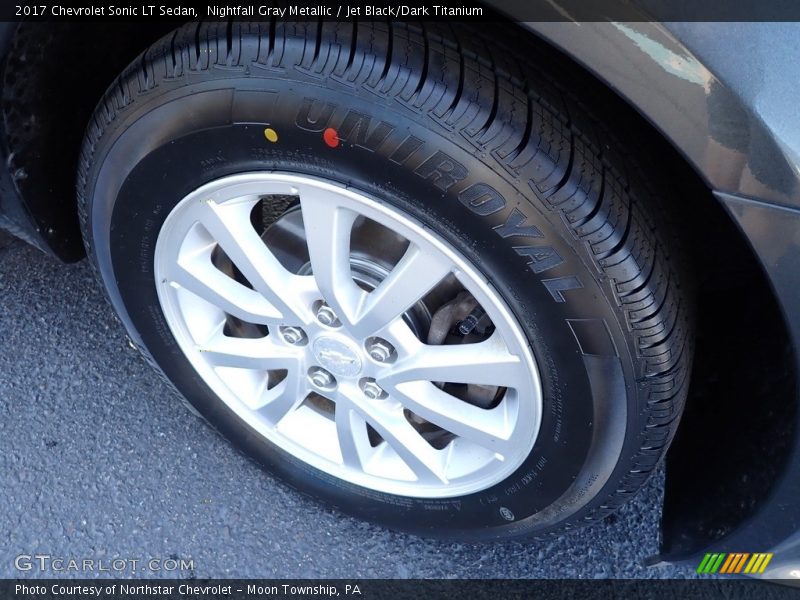 Nightfall Gray Metallic / Jet Black/Dark Titanium 2017 Chevrolet Sonic LT Sedan