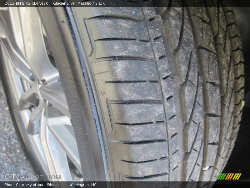 Glacier Silver Metallic / Black 2019 BMW X3 xDrive30i