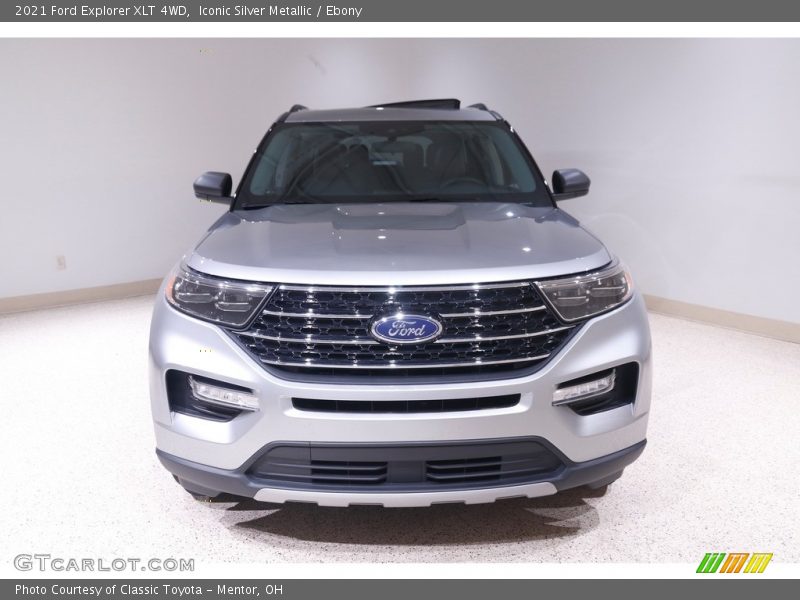 Iconic Silver Metallic / Ebony 2021 Ford Explorer XLT 4WD