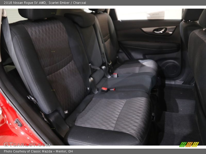Scarlet Ember / Charcoal 2018 Nissan Rogue SV AWD