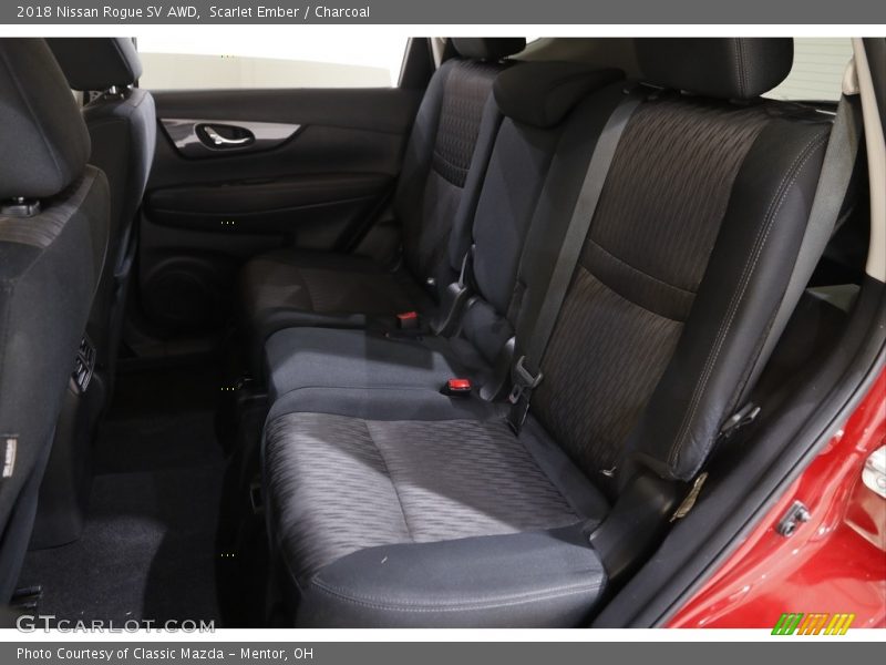 Scarlet Ember / Charcoal 2018 Nissan Rogue SV AWD