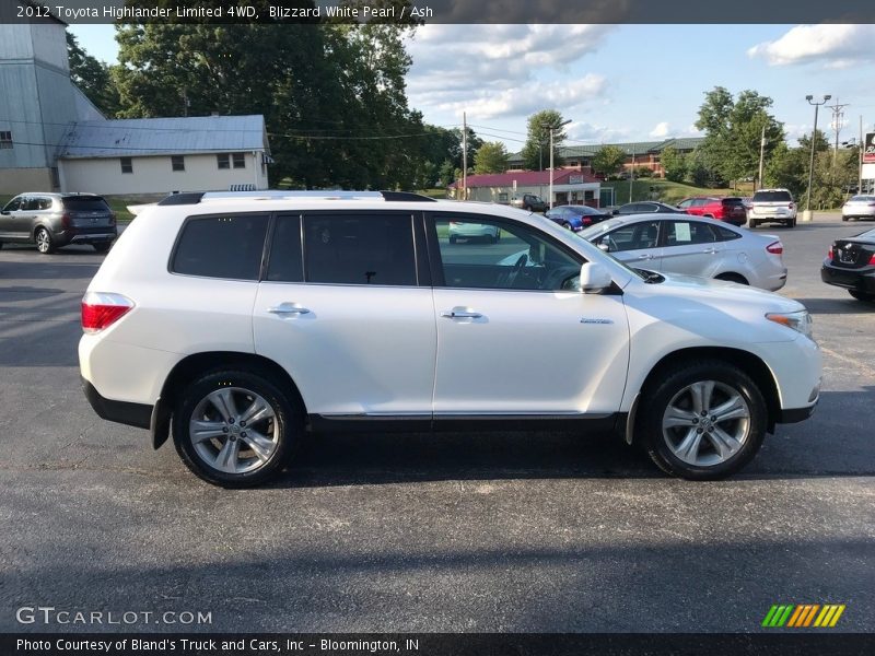 Blizzard White Pearl / Ash 2012 Toyota Highlander Limited 4WD