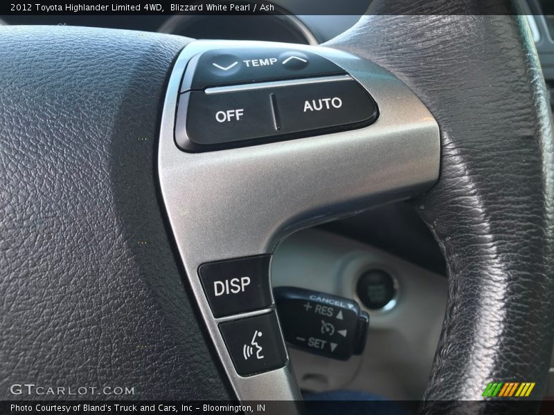 Blizzard White Pearl / Ash 2012 Toyota Highlander Limited 4WD