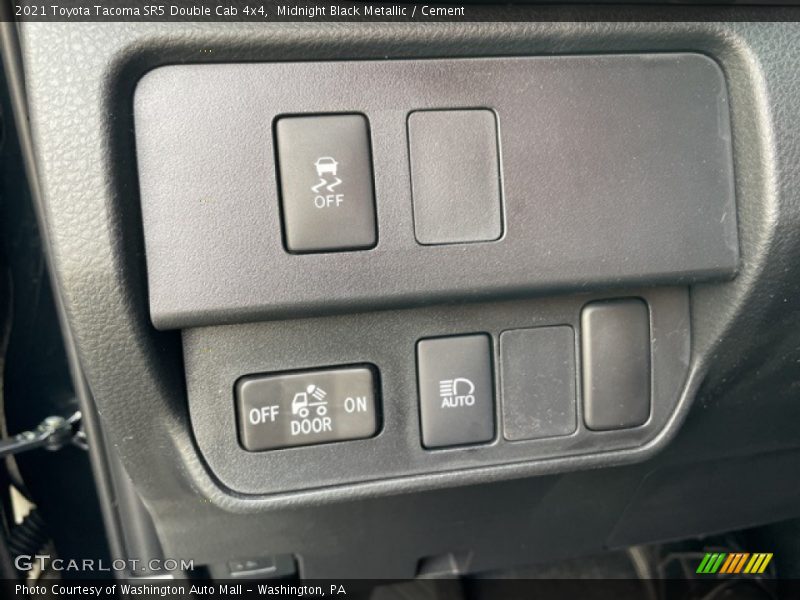 Midnight Black Metallic / Cement 2021 Toyota Tacoma SR5 Double Cab 4x4