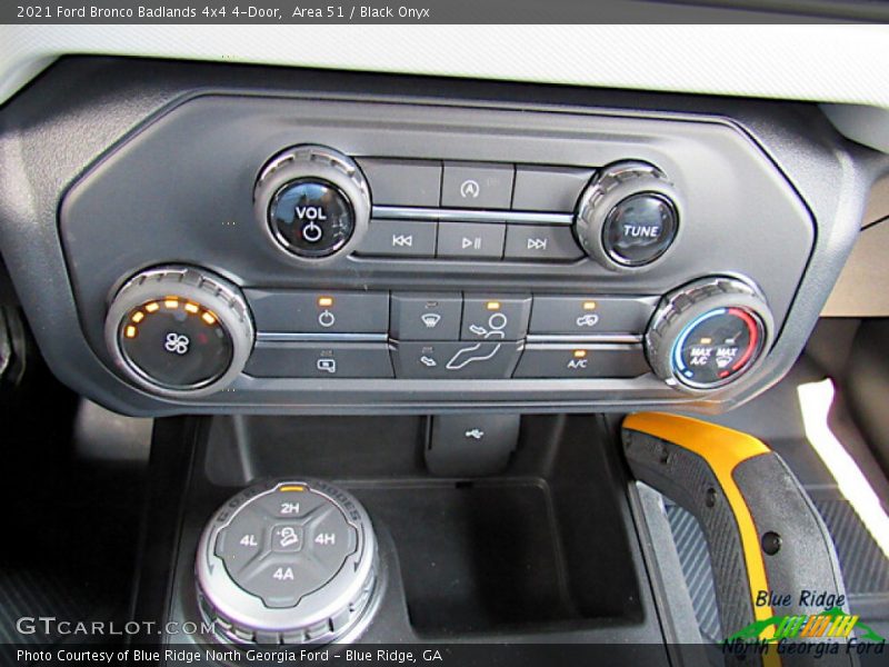 Controls of 2021 Bronco Badlands 4x4 4-Door