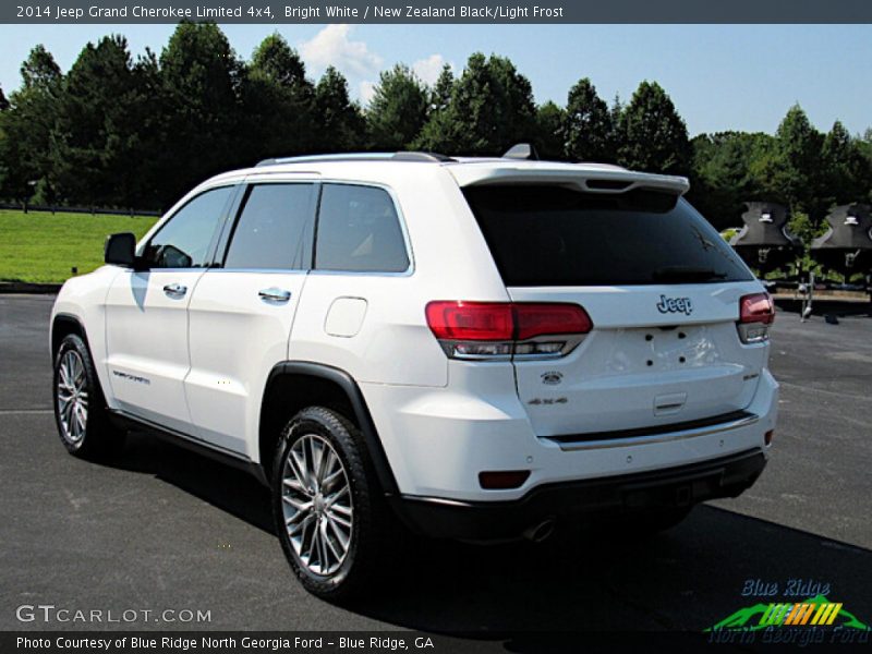 Bright White / New Zealand Black/Light Frost 2014 Jeep Grand Cherokee Limited 4x4