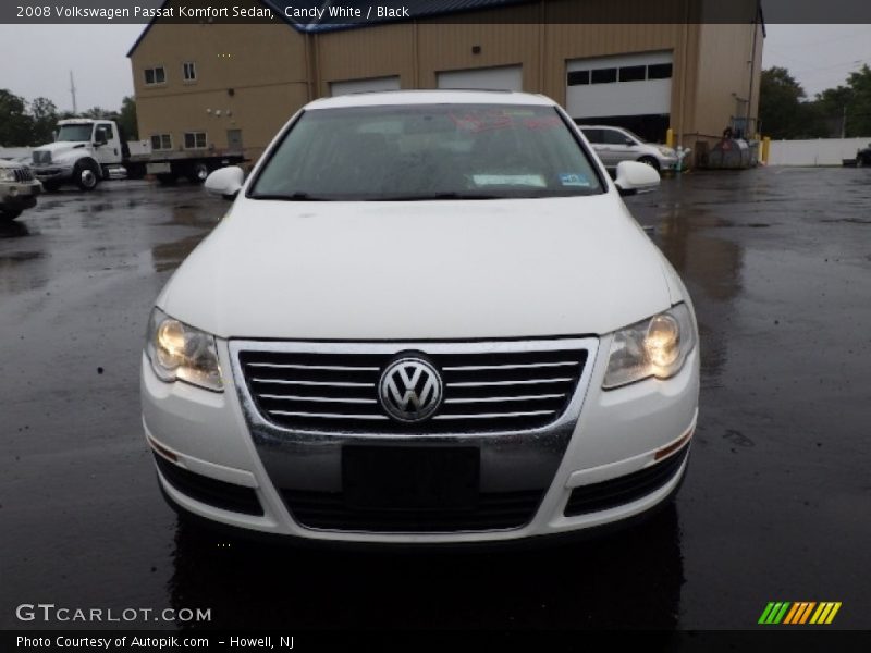 Candy White / Black 2008 Volkswagen Passat Komfort Sedan