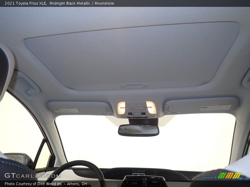 Midnight Black Metallic / Moonstone 2021 Toyota Prius XLE