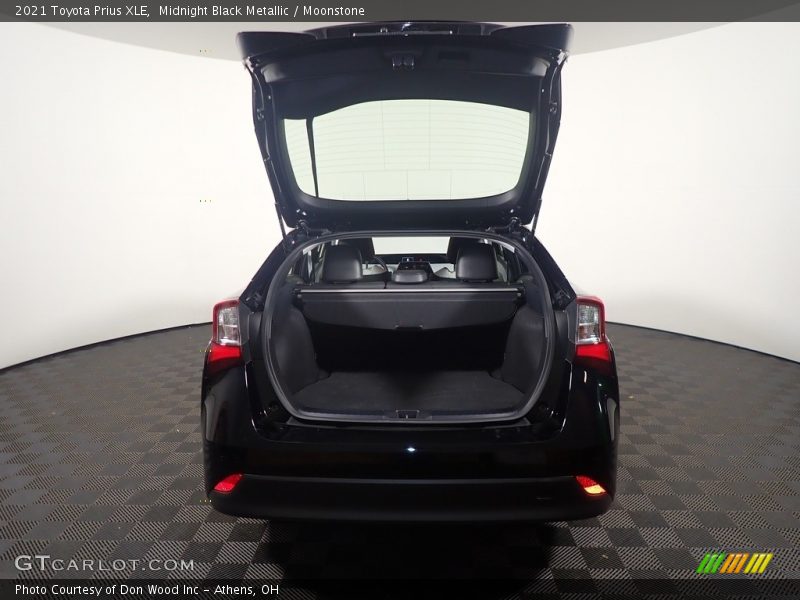 Midnight Black Metallic / Moonstone 2021 Toyota Prius XLE
