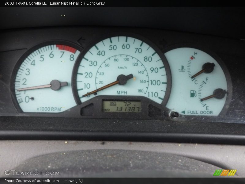 Lunar Mist Metallic / Light Gray 2003 Toyota Corolla LE
