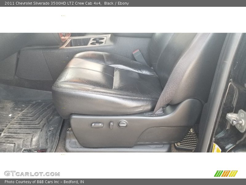 Black / Ebony 2011 Chevrolet Silverado 3500HD LTZ Crew Cab 4x4
