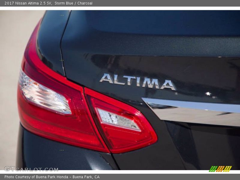 Storm Blue / Charcoal 2017 Nissan Altima 2.5 SV