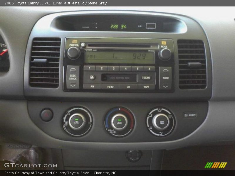 Lunar Mist Metallic / Stone Gray 2006 Toyota Camry LE V6