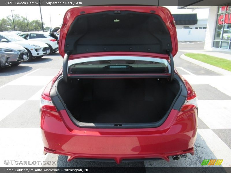 Supersonic Red / Ash 2020 Toyota Camry SE