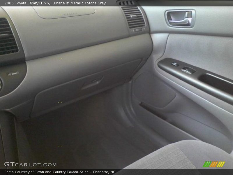 Lunar Mist Metallic / Stone Gray 2006 Toyota Camry LE V6