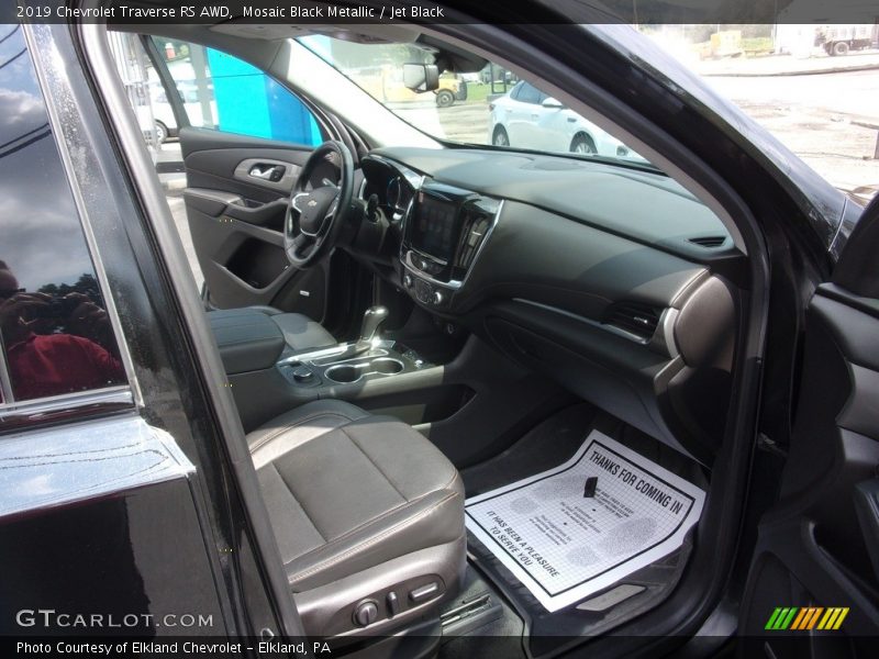 Mosaic Black Metallic / Jet Black 2019 Chevrolet Traverse RS AWD